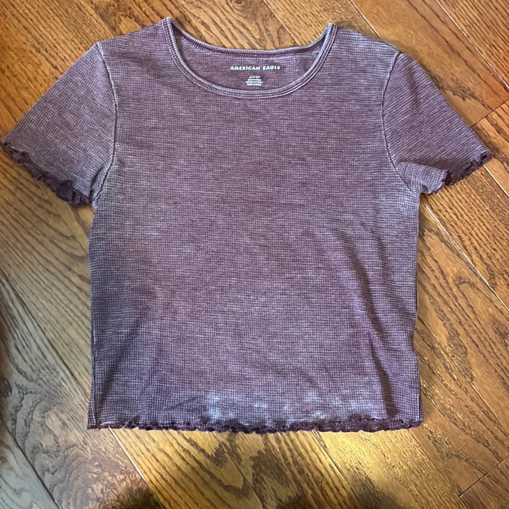 AMERICAN EAGLE BABY TEE